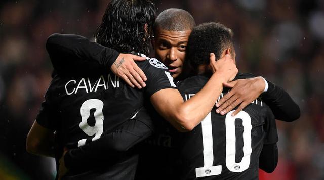 凯恩连续两场欧冠不进球，但近15个欧冠主场斩16球（凯恩欧冠遭遇两场进球荒，近15个欧冠主场却收获16球）